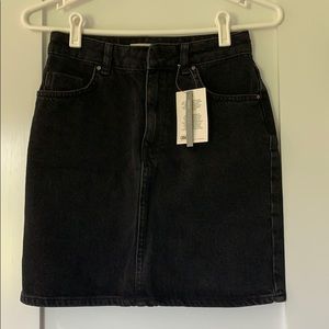 High waisted denim skirt